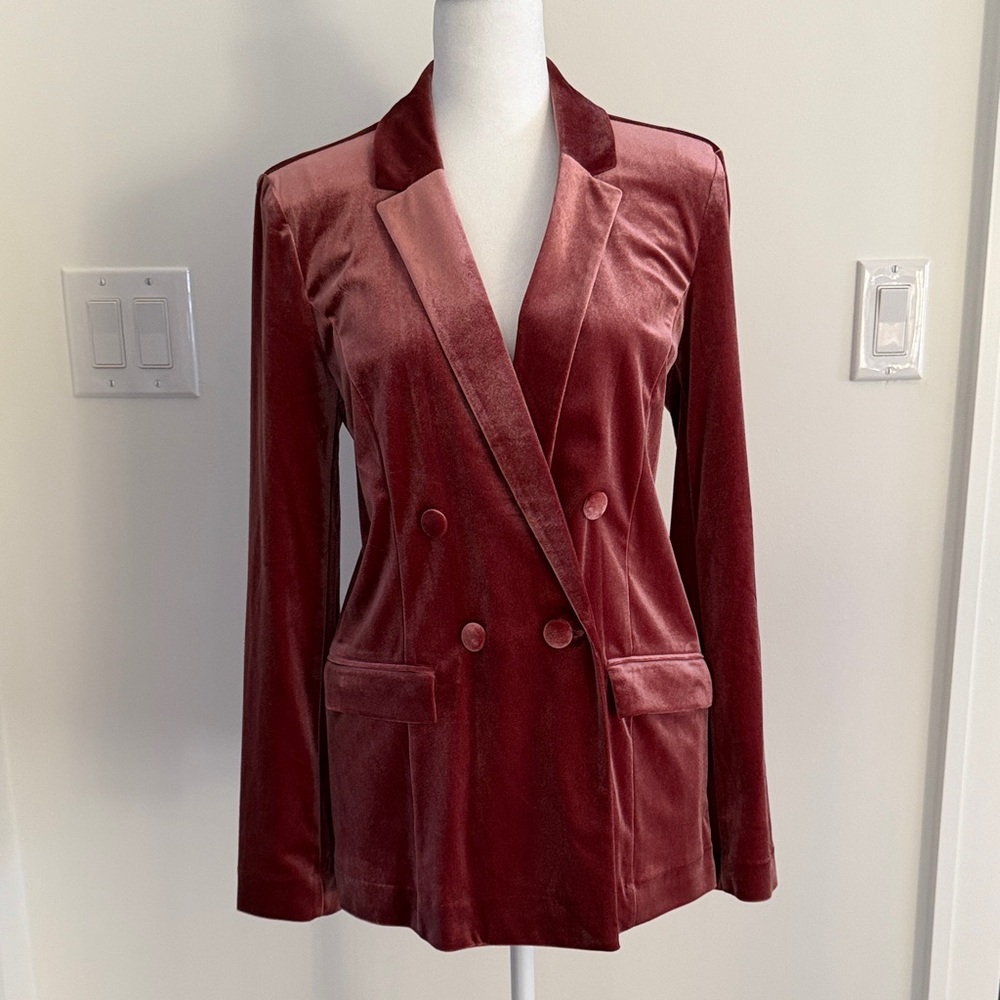 Maurices Velvet Double-Breasted Blazer in Mauve